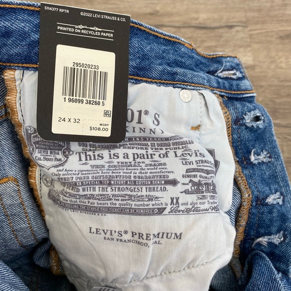 MSRP $108 NWT 24x32 High Rise Levi’s “501 Skinny” Jeans Destructed Medium Indigo - Picture 6 of 14